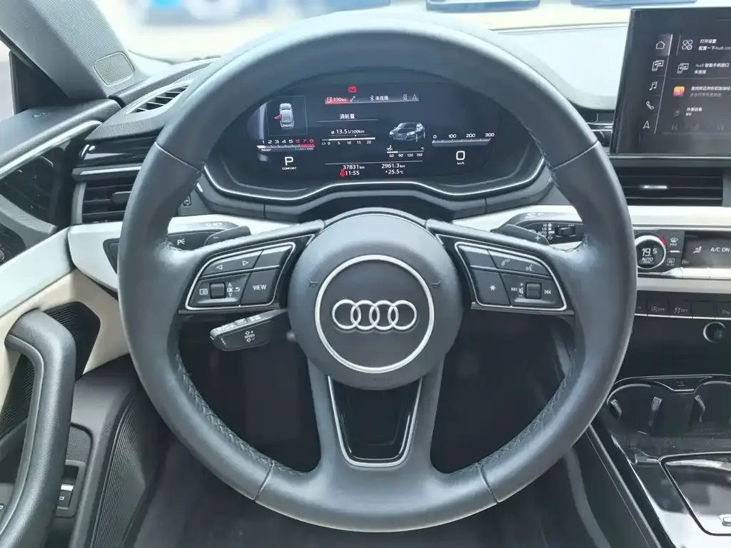 Audi A5 (Import) — фото 3