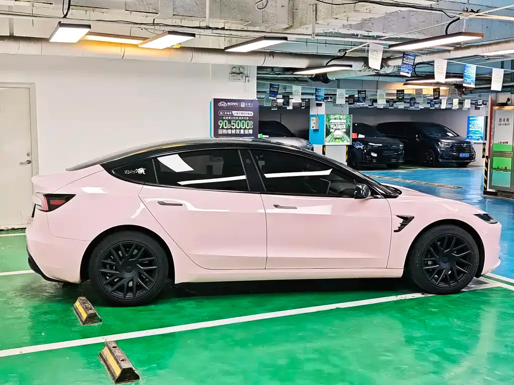 Tesla Model 3 — фото 3