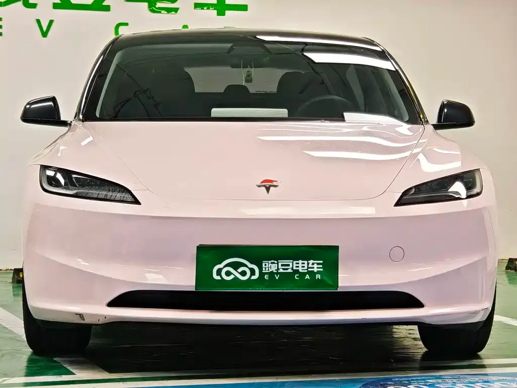 Tesla Model 3 — фото 5