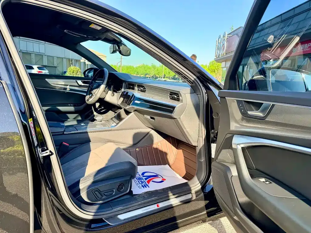 Audi A6L New Energy 2021 из CN, фото 10