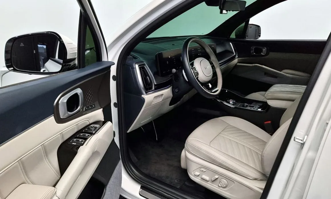 Kia Sorento — фото 9
