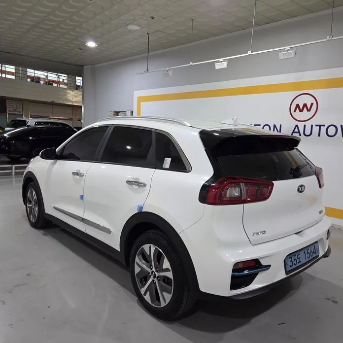Kia Niro — фото 7