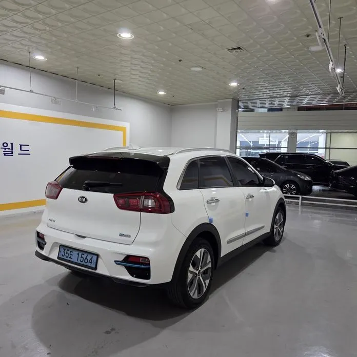 Kia Niro — фото 3