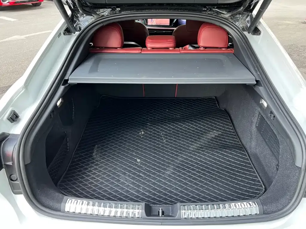 Audi A5L Sportback 2026 из CN, фото 8
