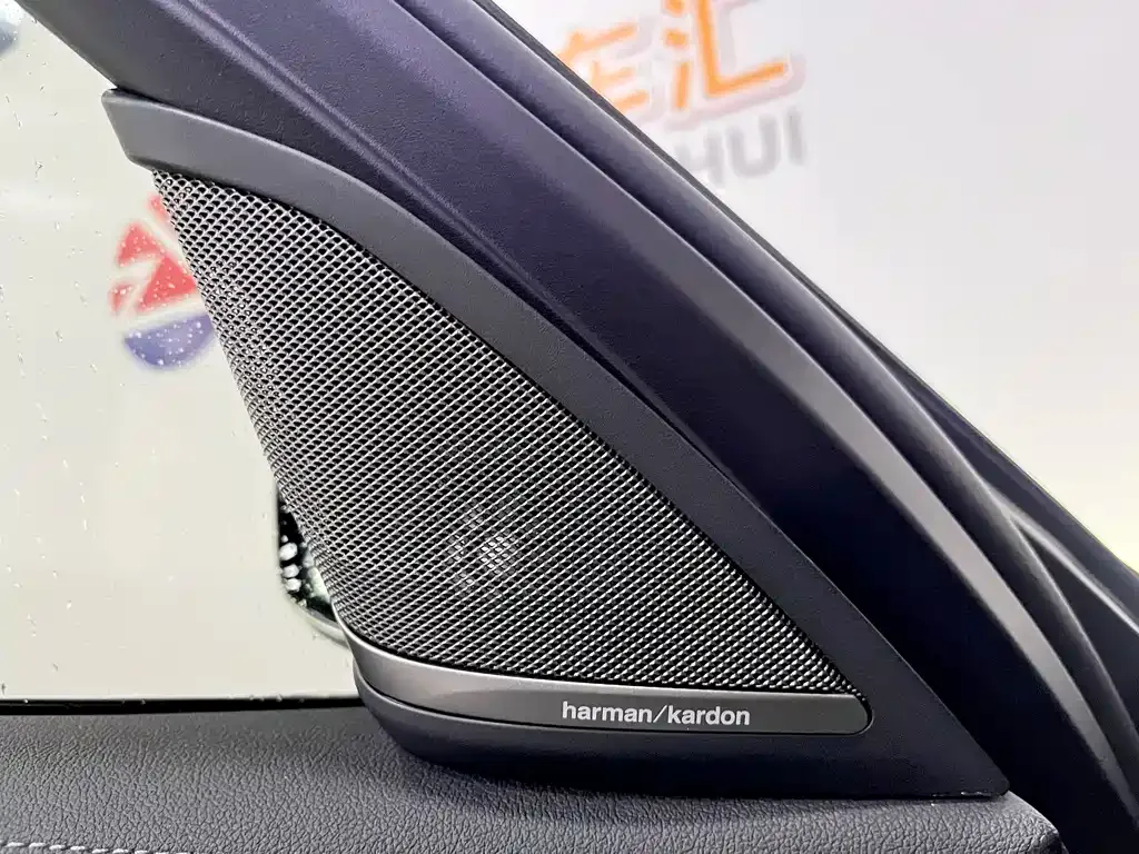 BMW 5 Series — фото 4