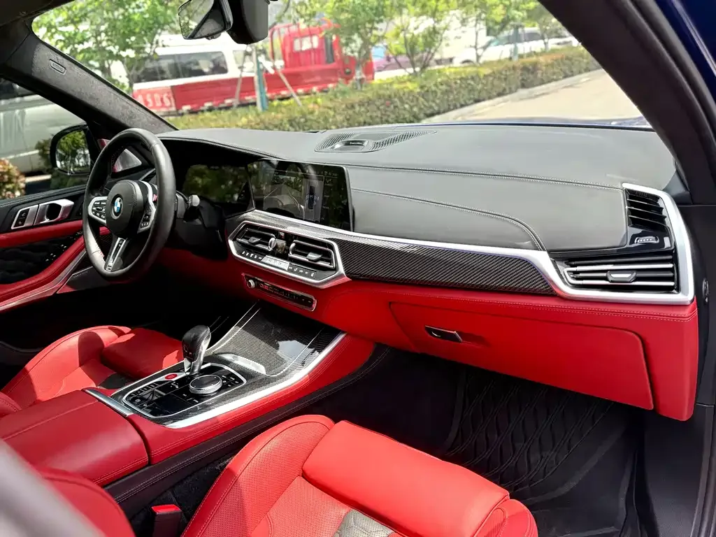 BMW X5 M 2023 из CN, фото 2