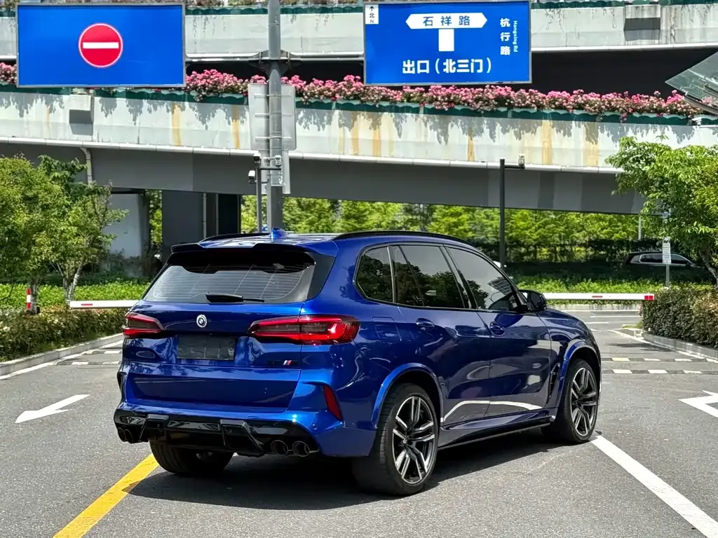 BMW X5 M 2023 из CN, фото 3