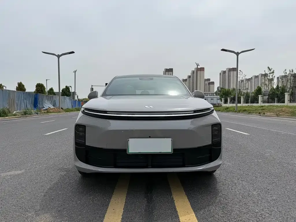 Li Auto L6 2025 из CN, фото 7