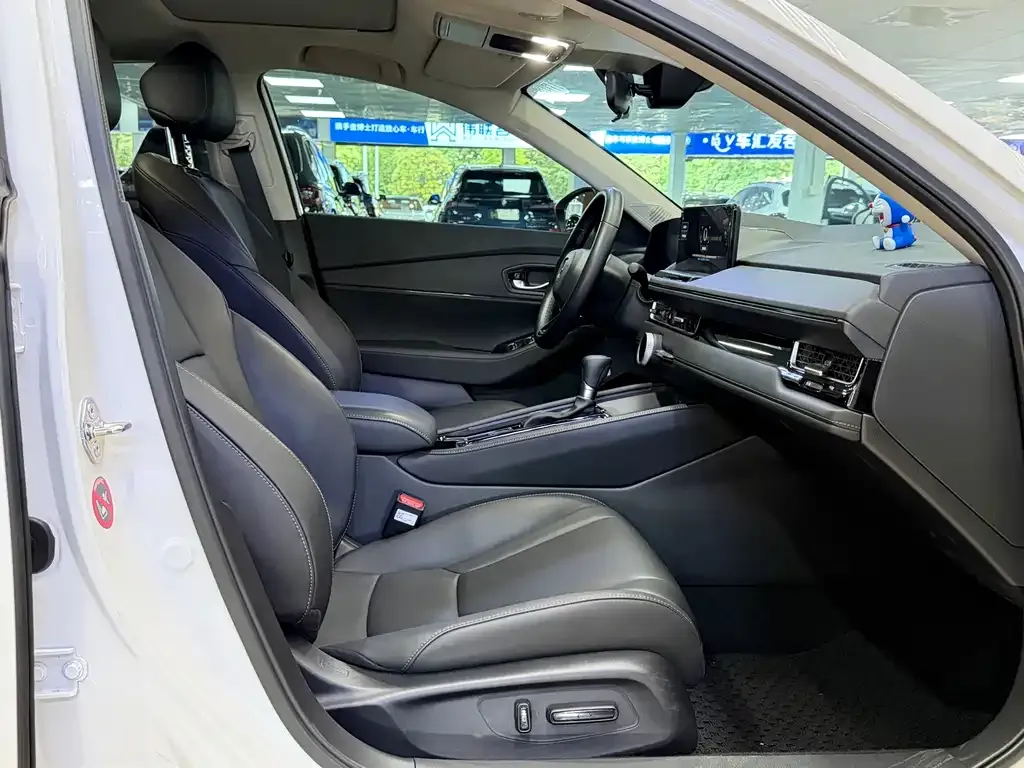 Honda Inspire — фото 4