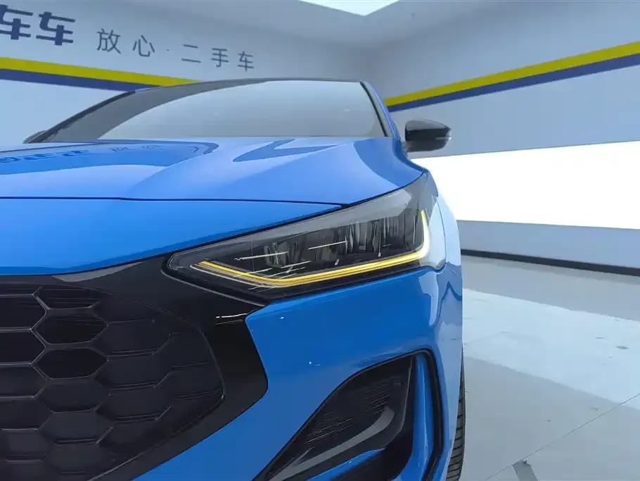 Ford Focus 2023 из CN, фото 6