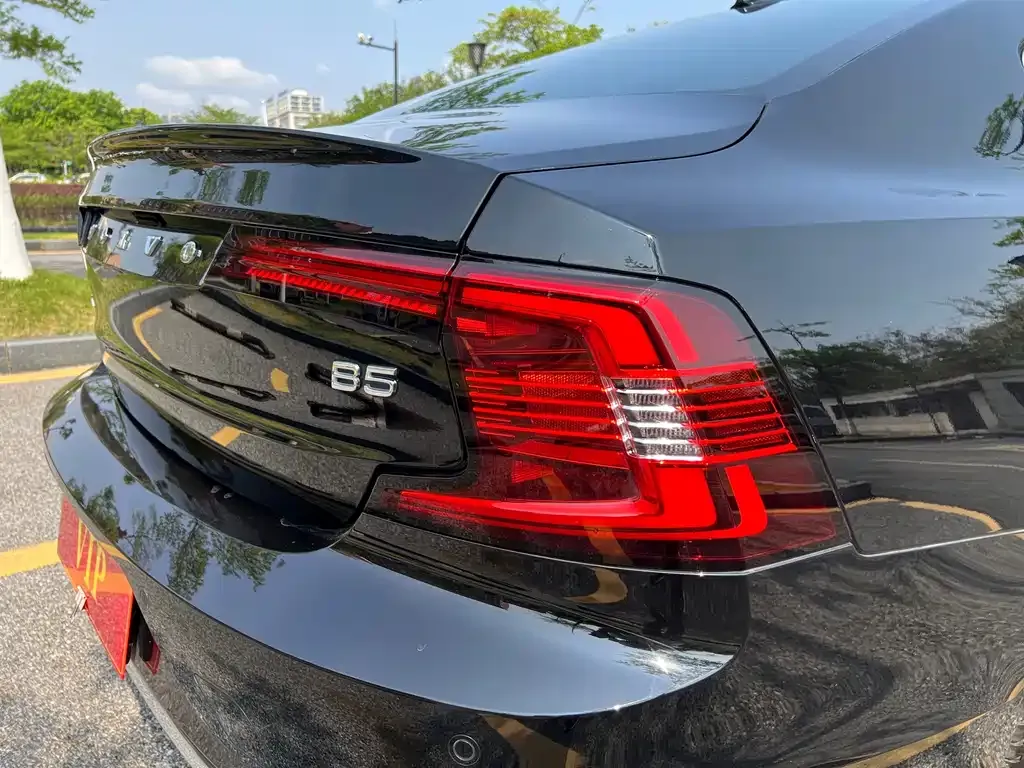 Volvo S90 — фото 5