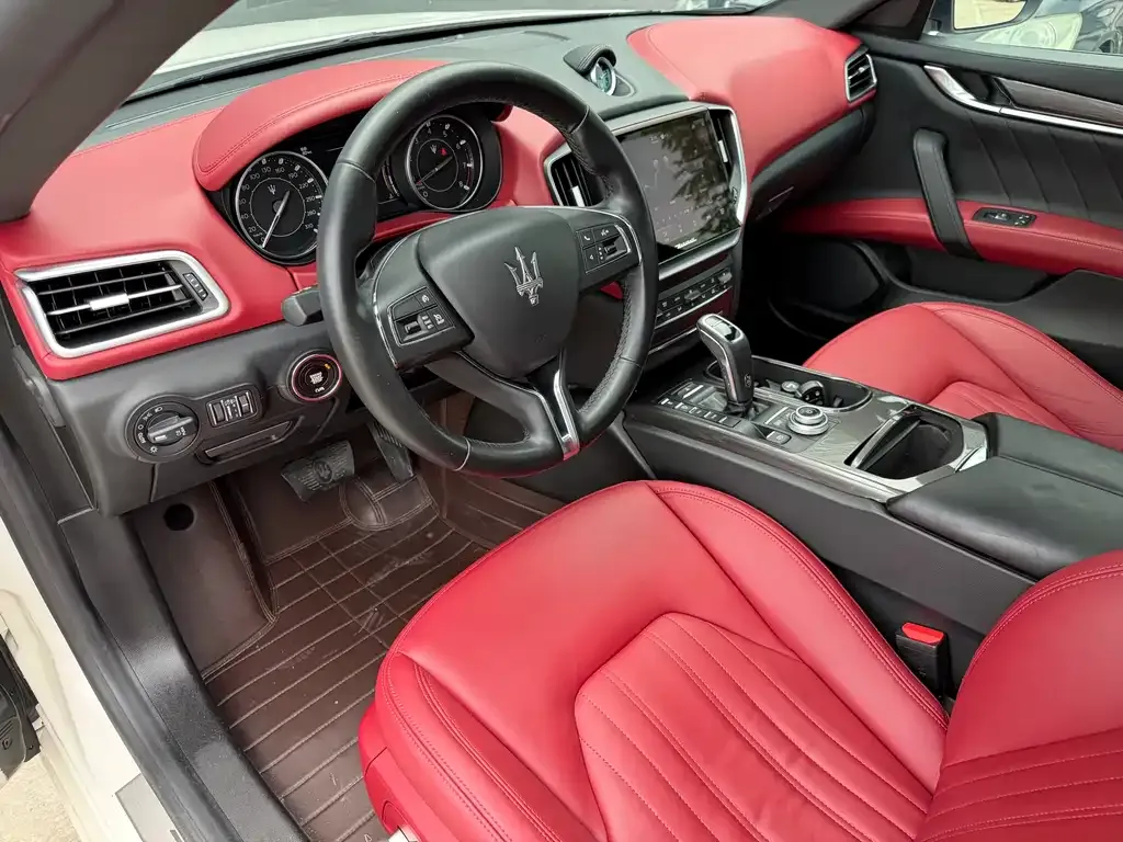 Maserati Ghibli — фото 7