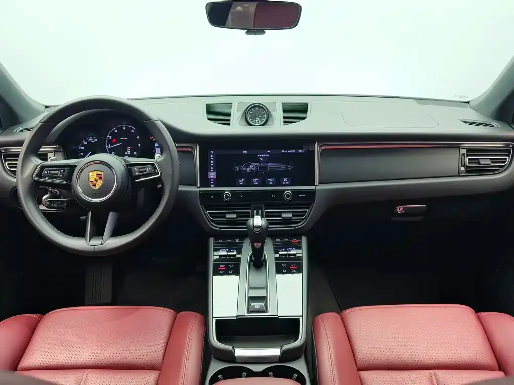Porsche Macan — фото 7