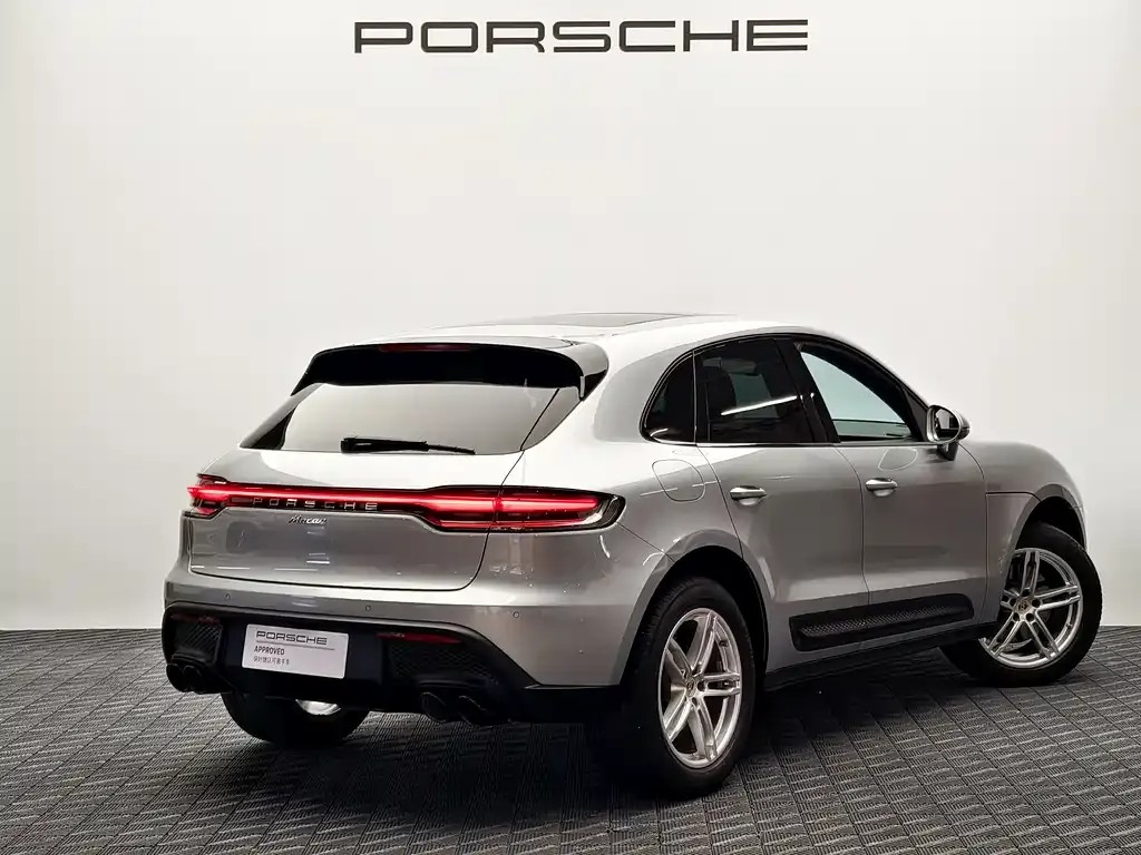 Porsche Macan — фото 6