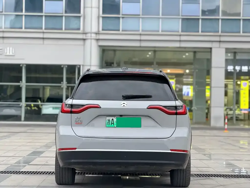 NIO ES8 2023 из CN, фото 2