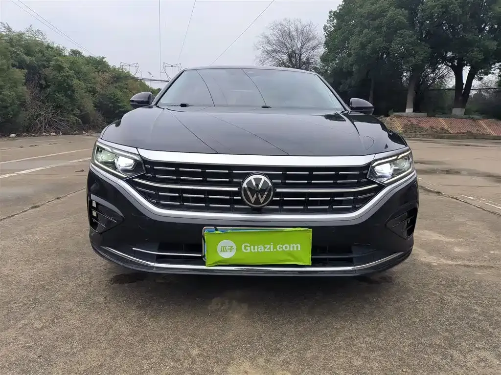 Volkswagen Passat — фото 2