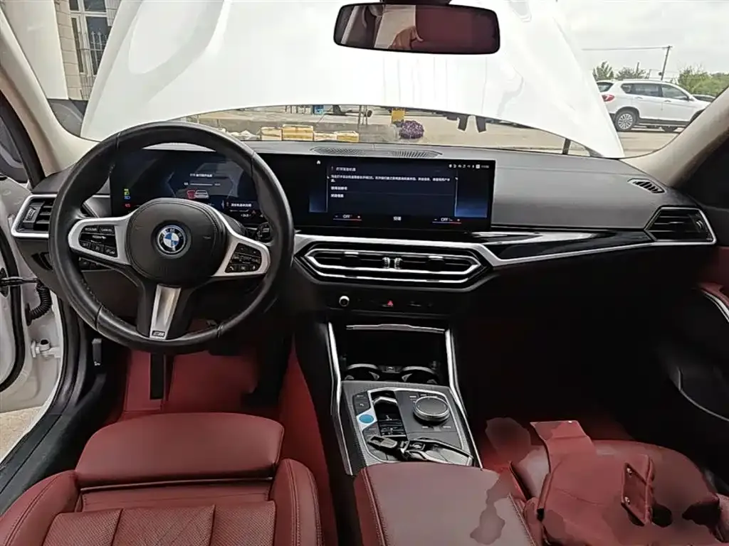 BMW i3 — фото 7