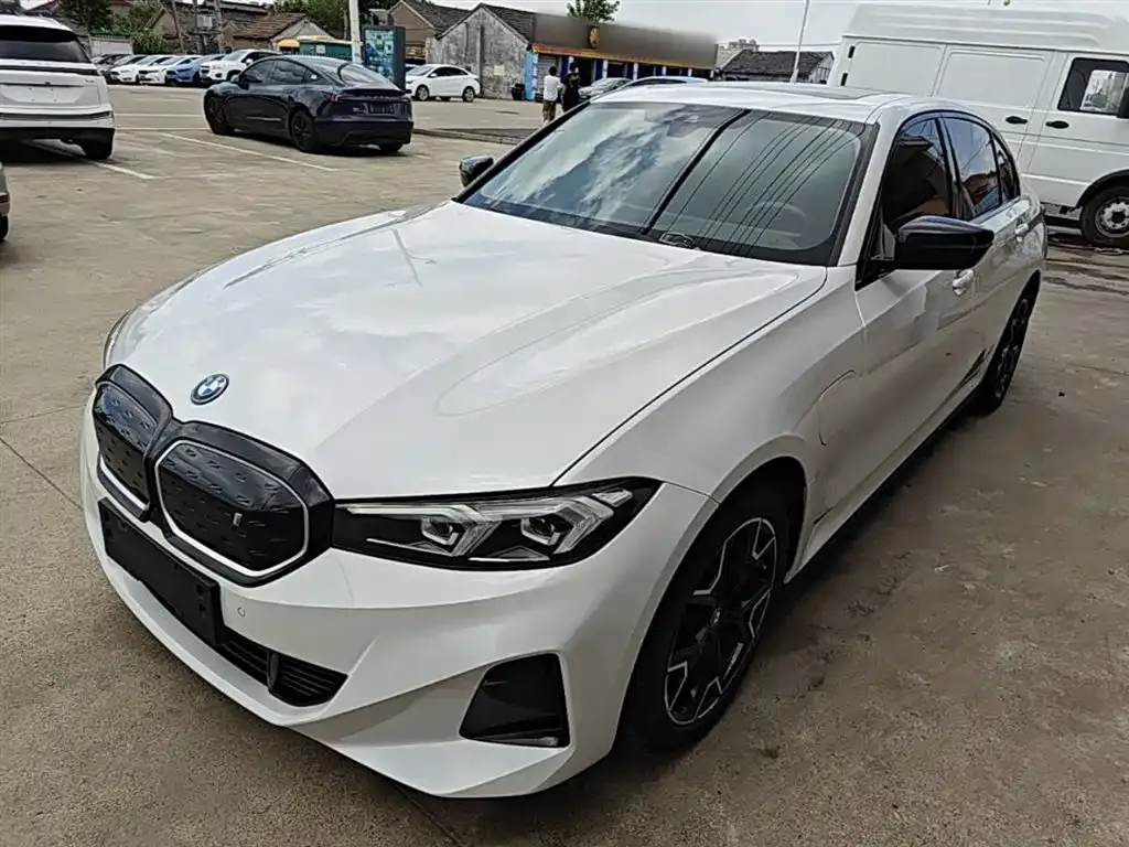 BMW i3 — фото 10