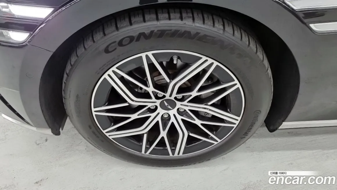 Genesis G90 2023 из KR, фото 3