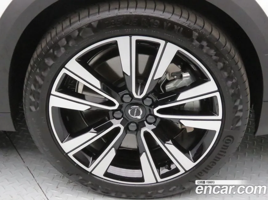 Volvo V60 2026 из KR, фото 9