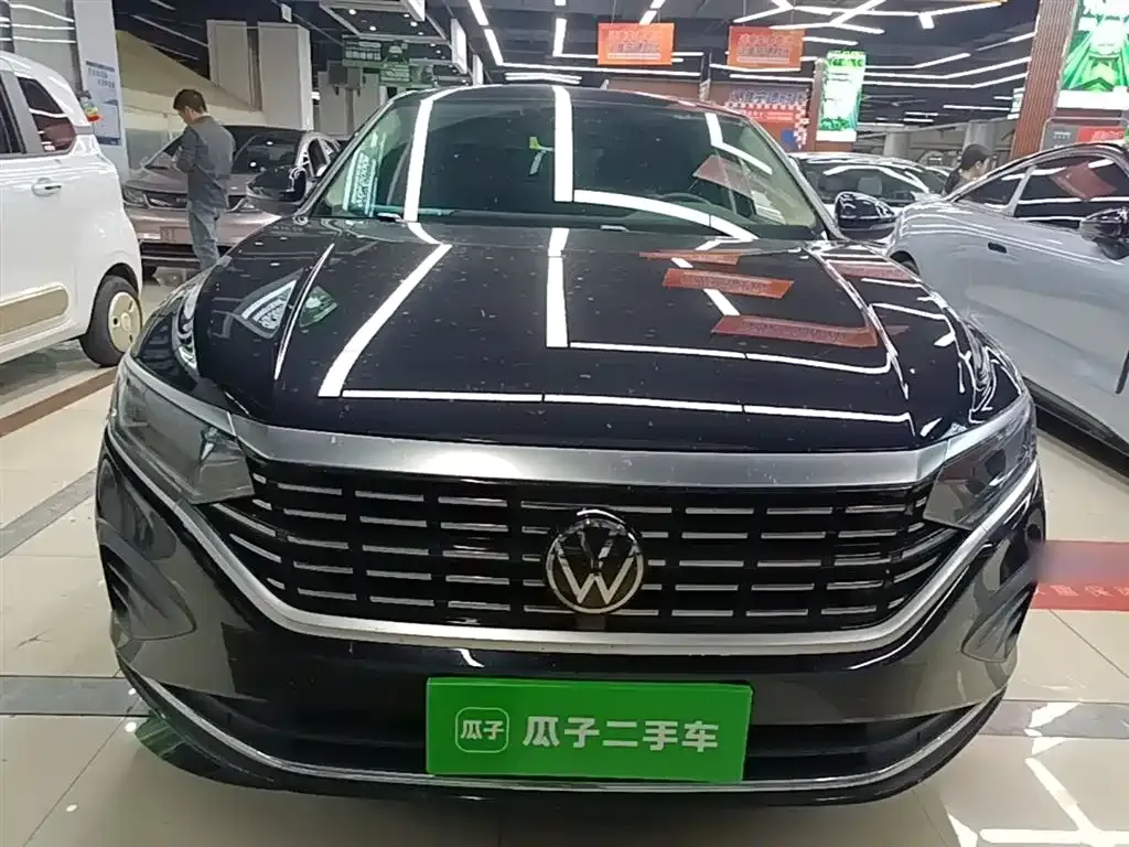 Volkswagen Passat — фото 6