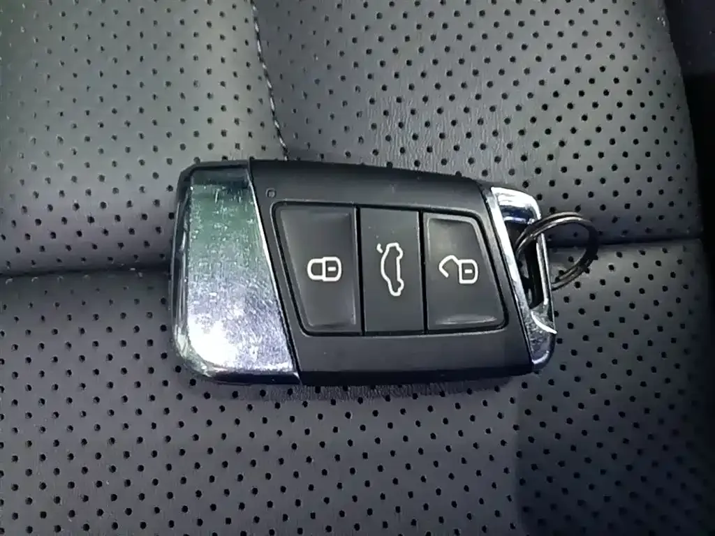 Volkswagen Passat — фото 3