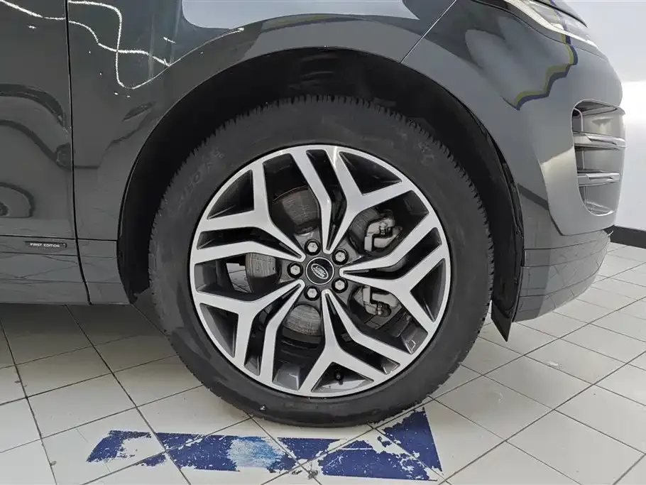 Land Rover Evoque 2023 из CN, фото 2