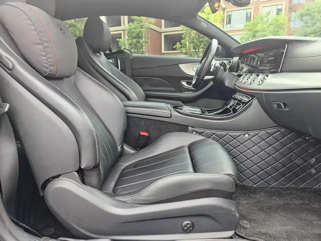 Mercedes-Benz E-Class (Import) — фото 10