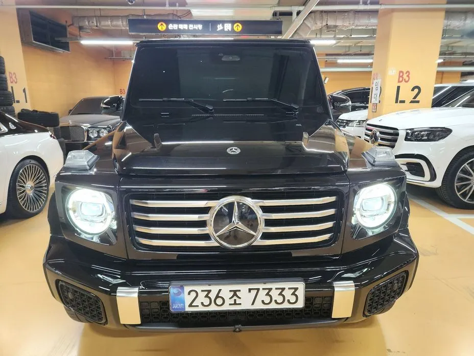 Mercedes-Benz G-Class