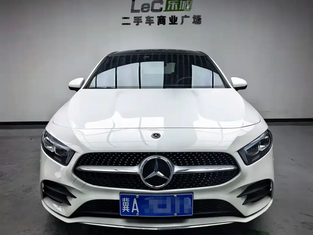Mercedes-Benz A-Class — фото 6