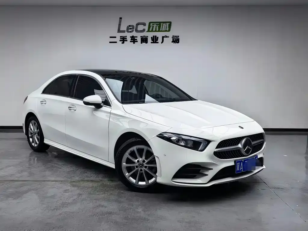 Mercedes-Benz A-Class — фото 4