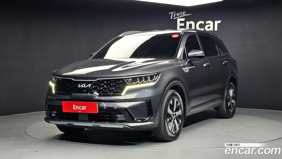 Kia Sorento — фото 1