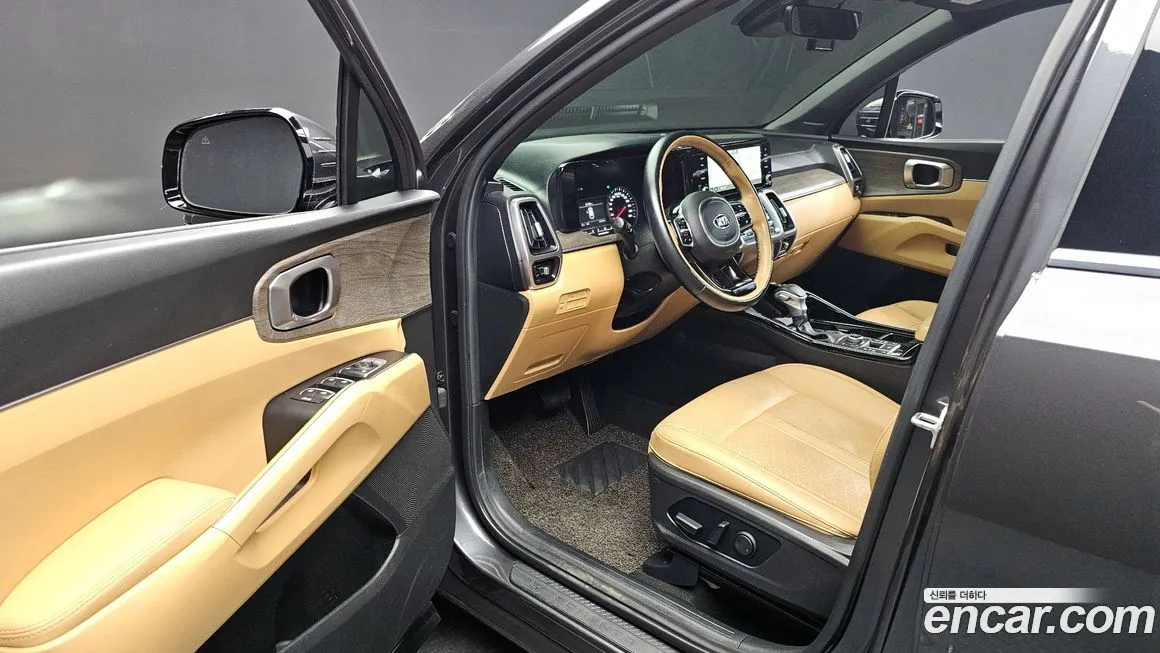 Kia Sorento — фото 7
