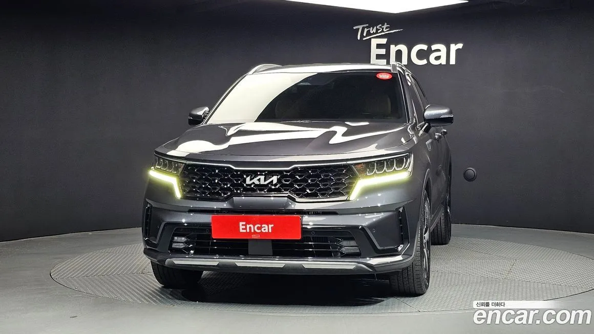 Kia Sorento — фото 8
