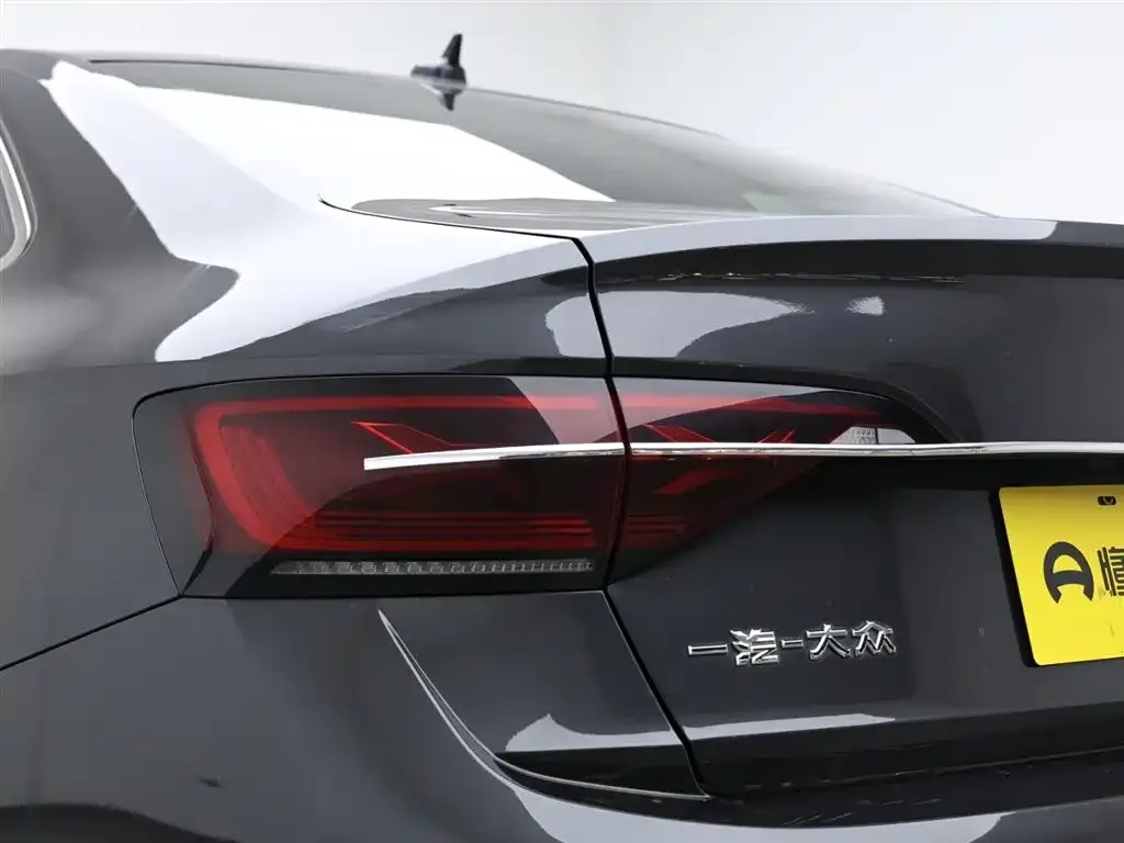 Volkswagen Sagitar 2022 из CN, фото 6