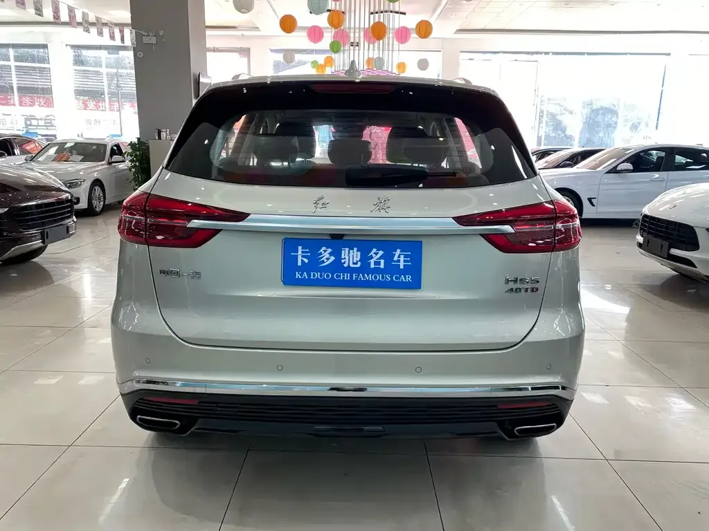 Hongqi HS5 — фото 2