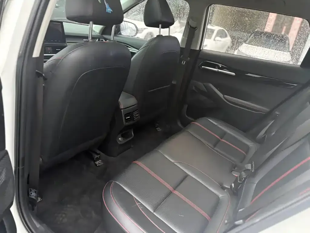 Kia KX3 2022 из CN, фото 3