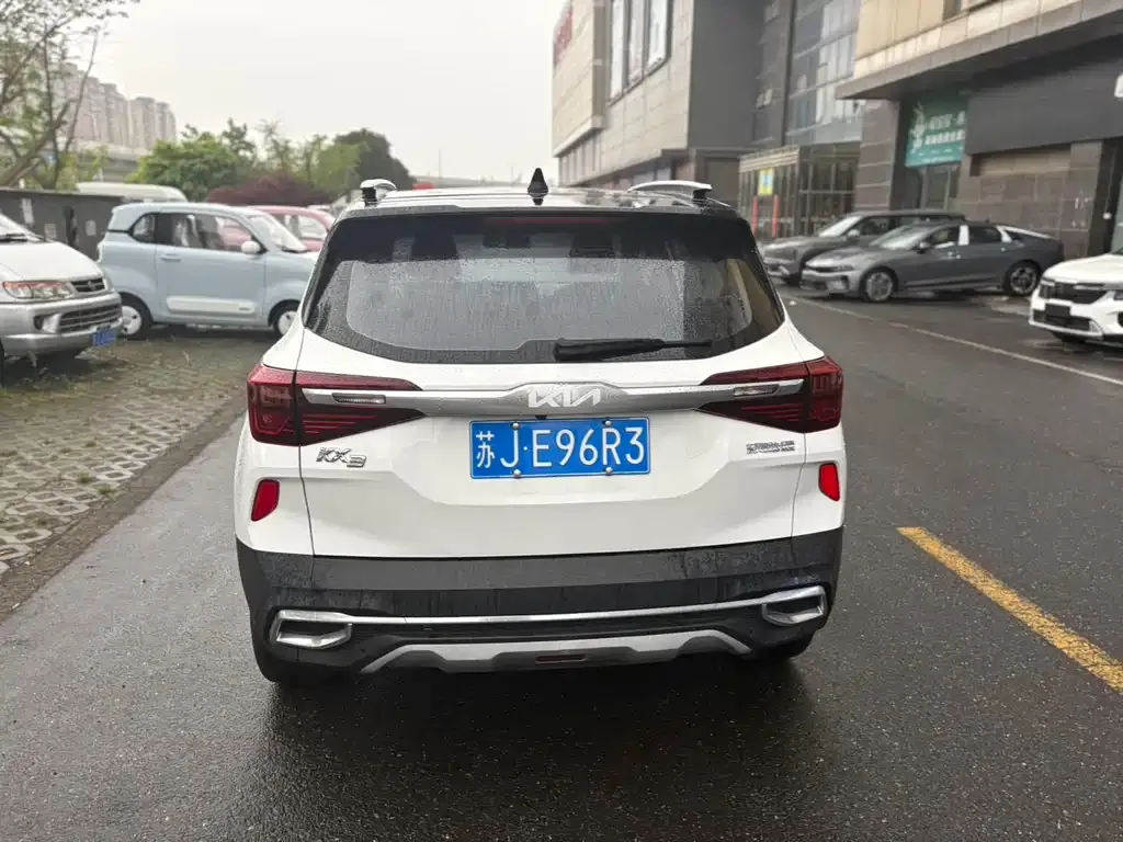 Kia KX3 2022 из CN, фото 10
