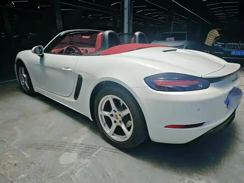 Porsche 718 — фото 4