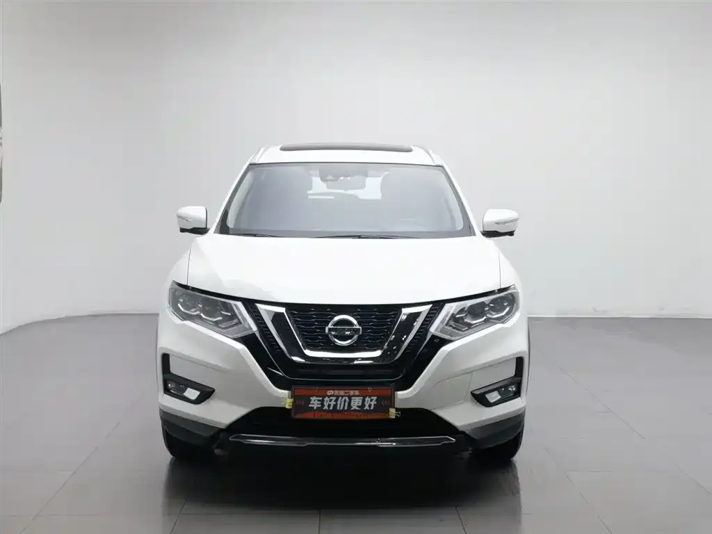 Nissan X-Trail — фото 7