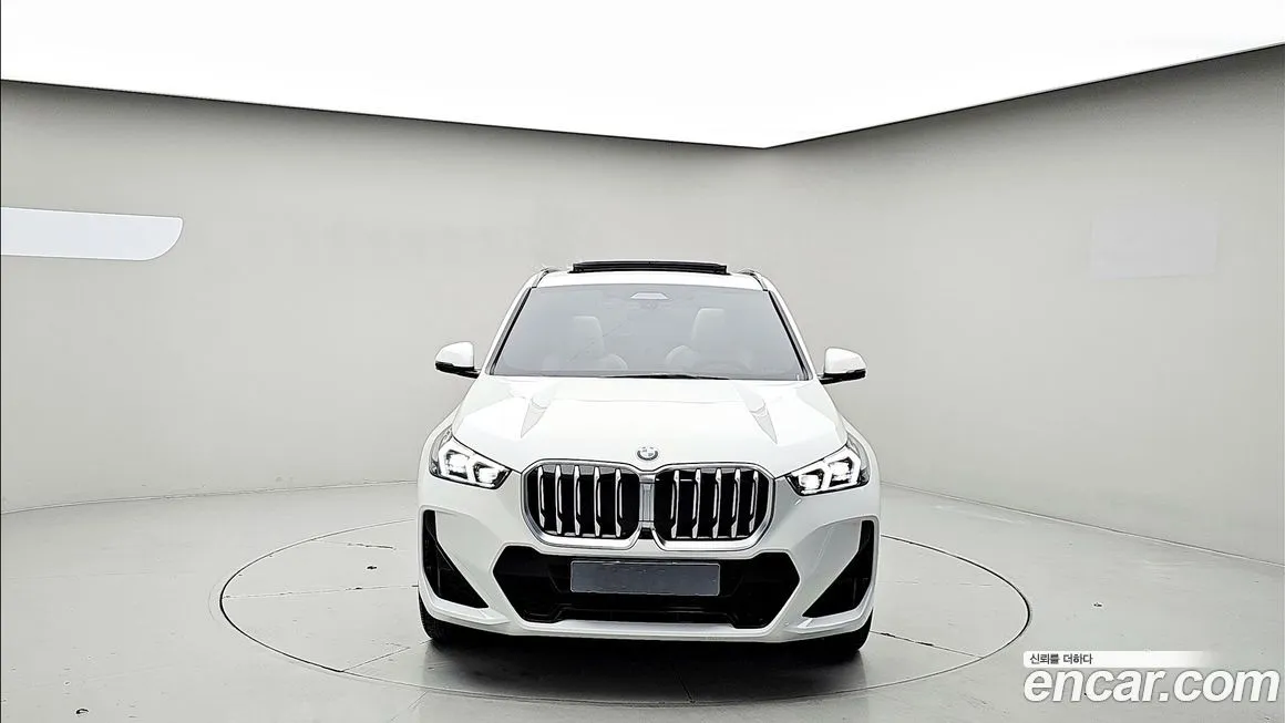 BMW X1 — фото 2