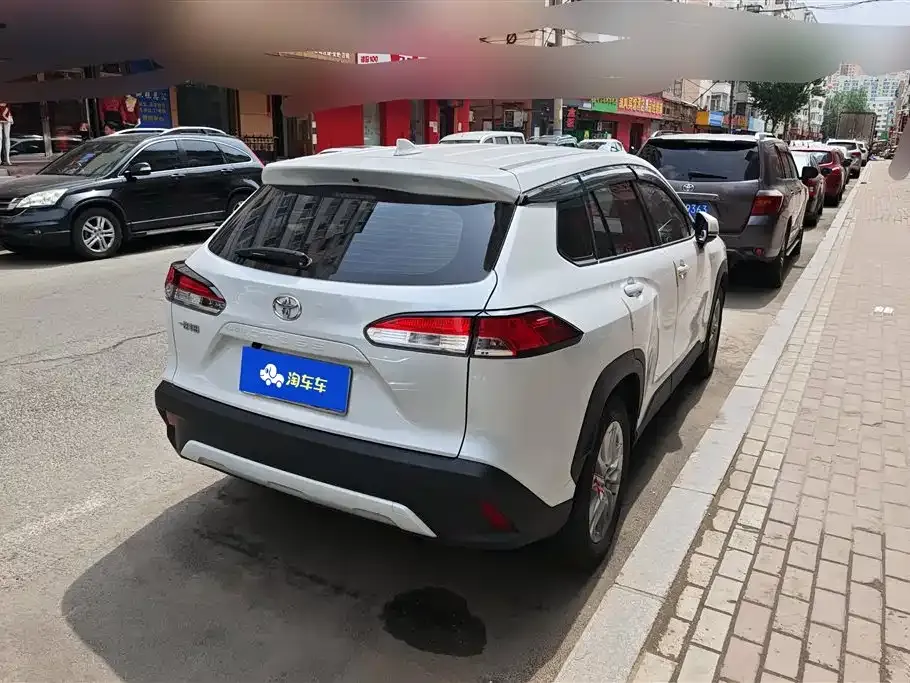 Toyota Corolla Cross — фото 2