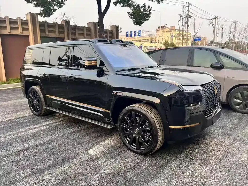 Yangwang U8 L 2026 из CN, фото 8