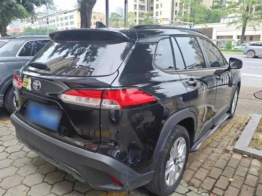 Toyota Corolla Cross — фото 6