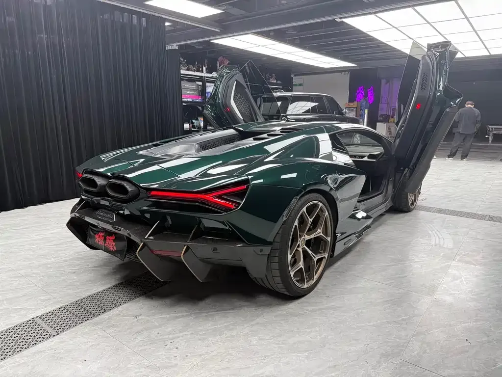 Lamborghini Revuelto 2025 из CN, фото 2