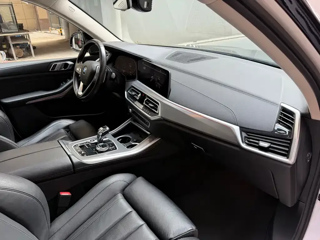 BMW X5 (Import) — фото 4