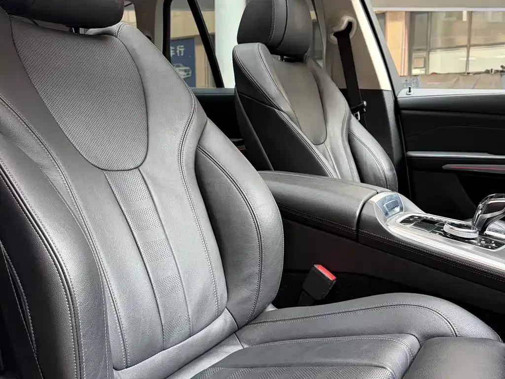 BMW X5 (Import) — фото 6