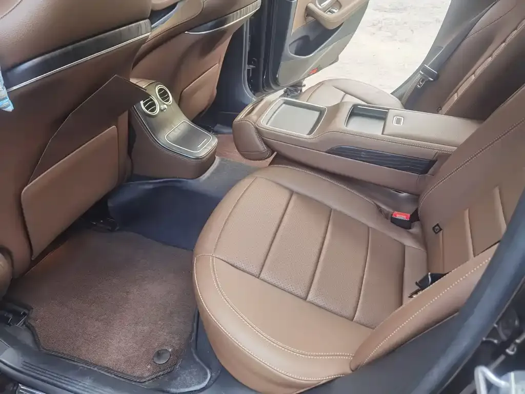 Mercedes-Benz E-Class 2021 из CN, фото 7