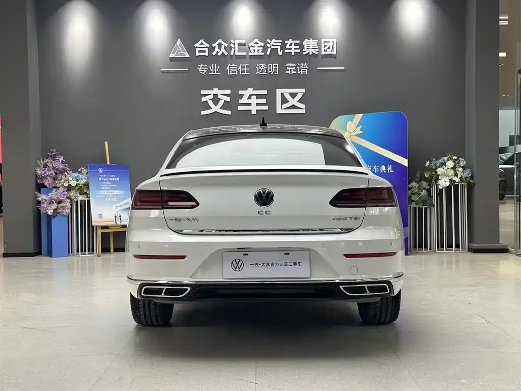 Volkswagen CC 2023 из CN, фото 4