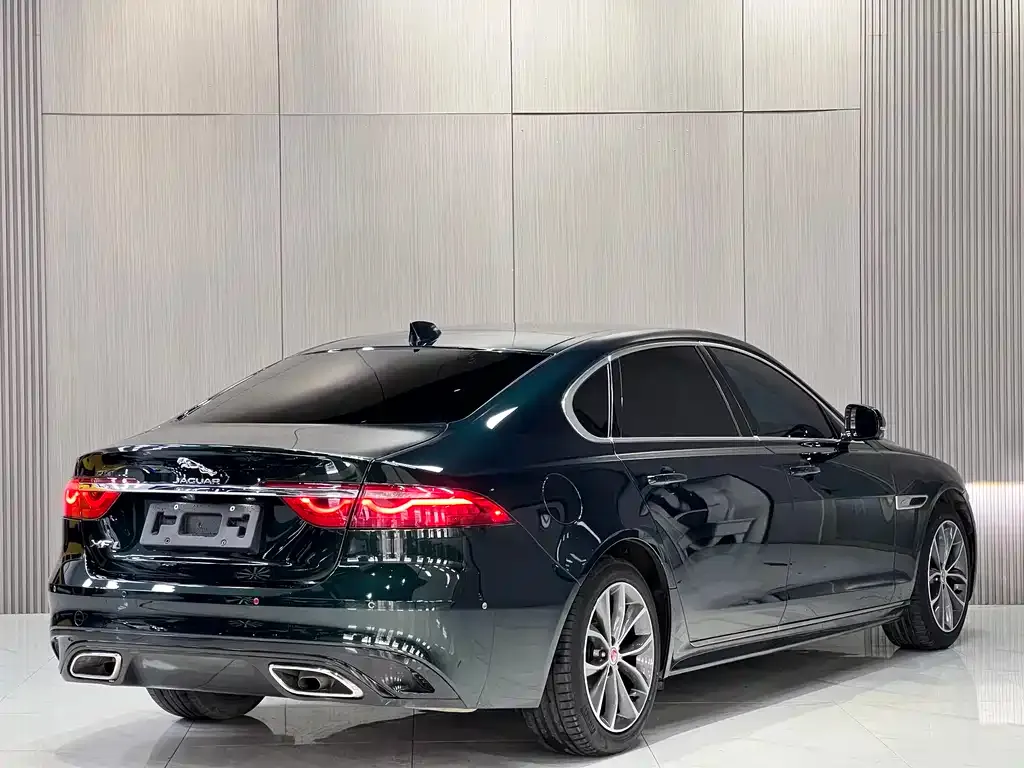Jaguar XFL 2023 из CN, фото 8